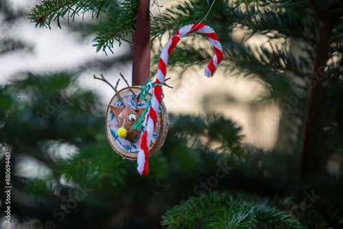 Weihnachtsbaum-Deko photo