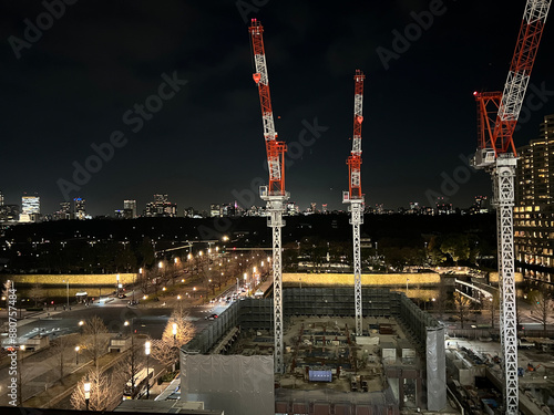 夜の東京丸の内 皇居 photo