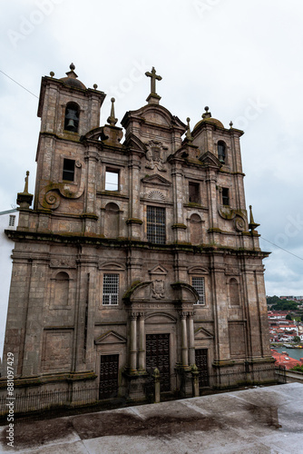 Exterior facade of the Church of San Lorenzo, Porto
