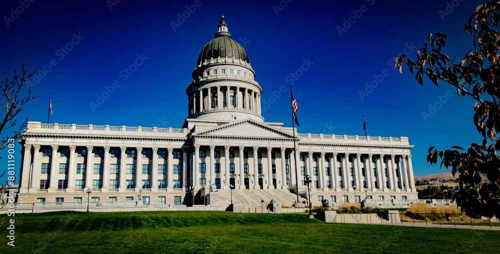 Fototapeta premium Capitol, NYC, skyline, bridge, boat