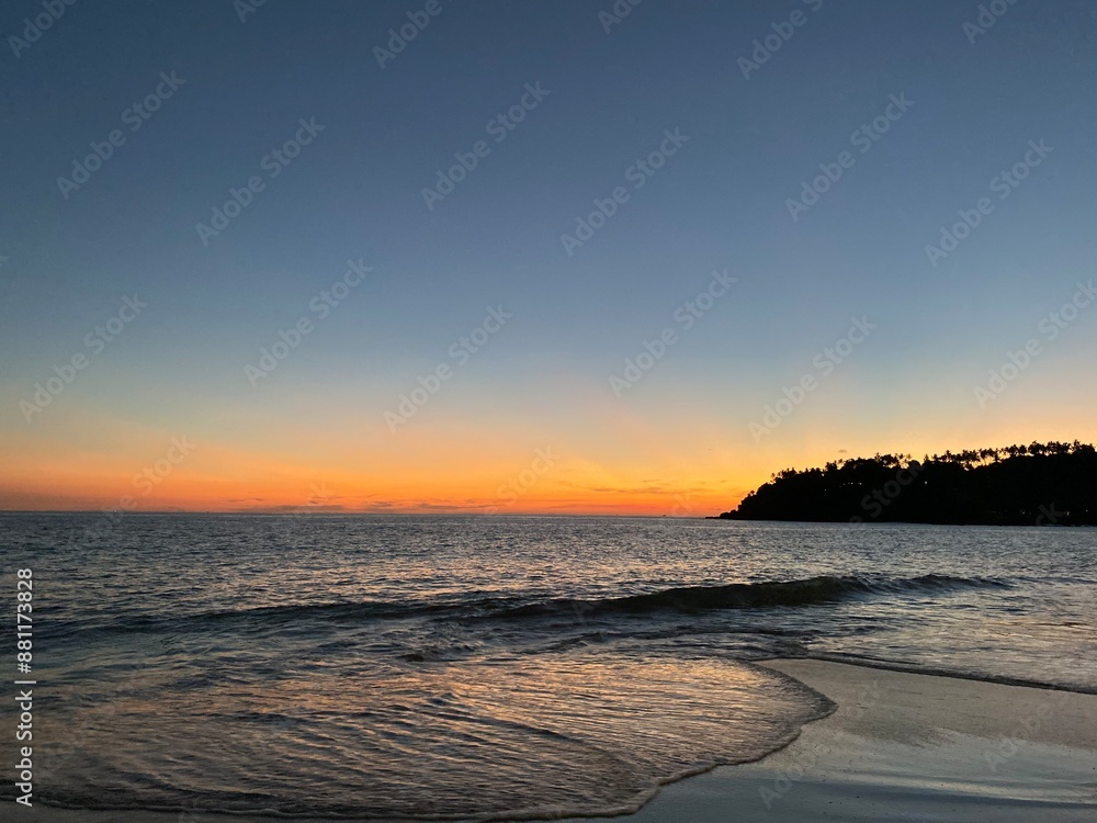 Obraz premium sunset on the beach