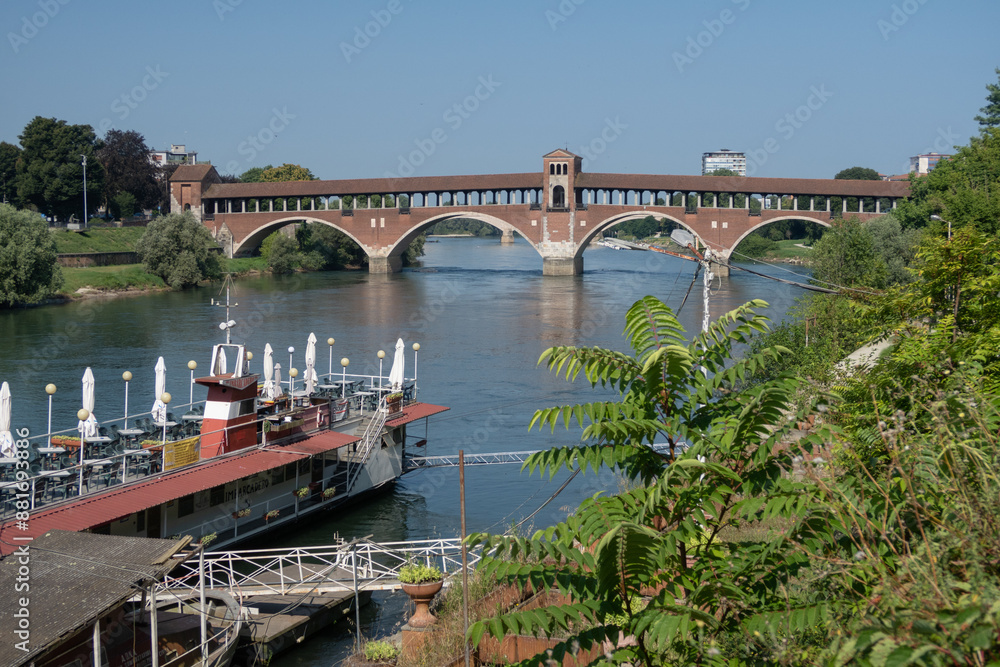 Pavia hamlet village country people characteristic
