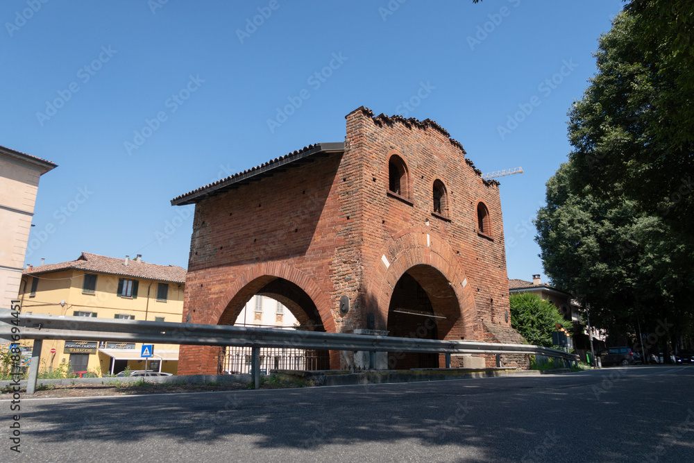 Pavia porta Nuova hamlet village country people