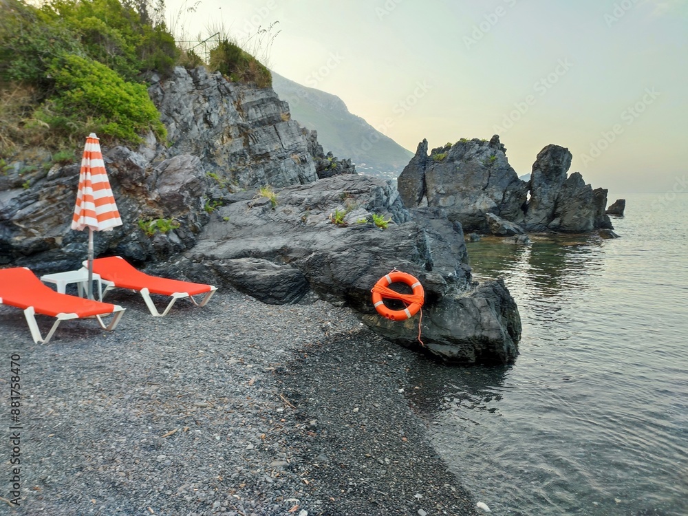Maratea - Spiaggetta di Illicini dalla riva all'alba