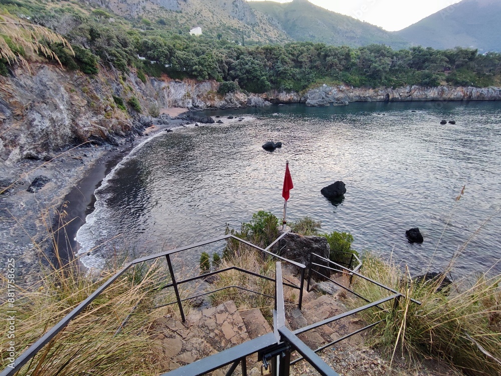 Maratea - Spiaggia di Calavecchia prima dell'alba