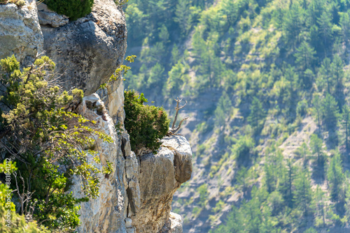 Falaises provençale dans les canyons des Baronnies en Provences françaises