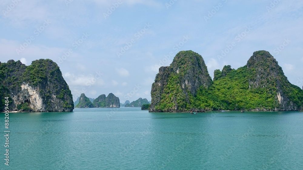 Obraz premium Halong Bucht in Vietnam, 1000 Insel-Bucht