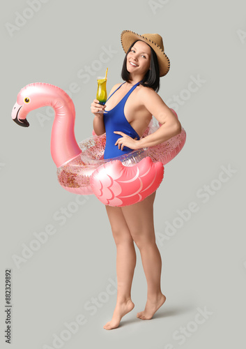 Beautiful young woman in st...