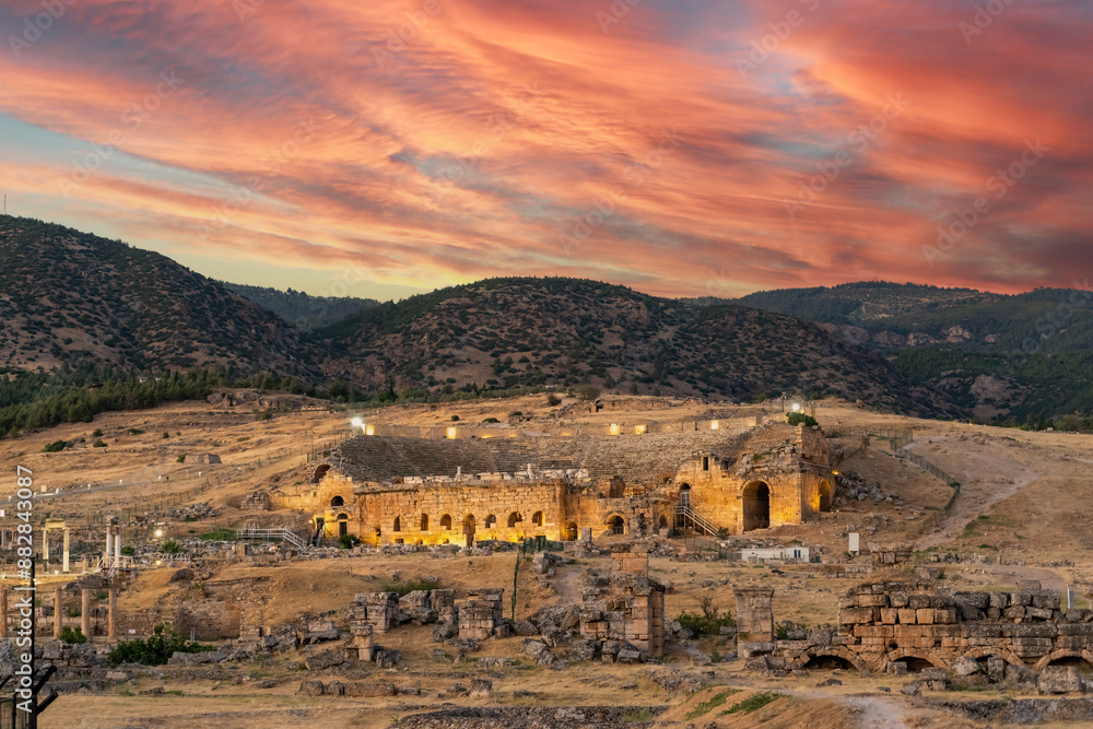 Fototapeta premium Ruins of the Ancient City of Hierapolis located in Denizli Turkey