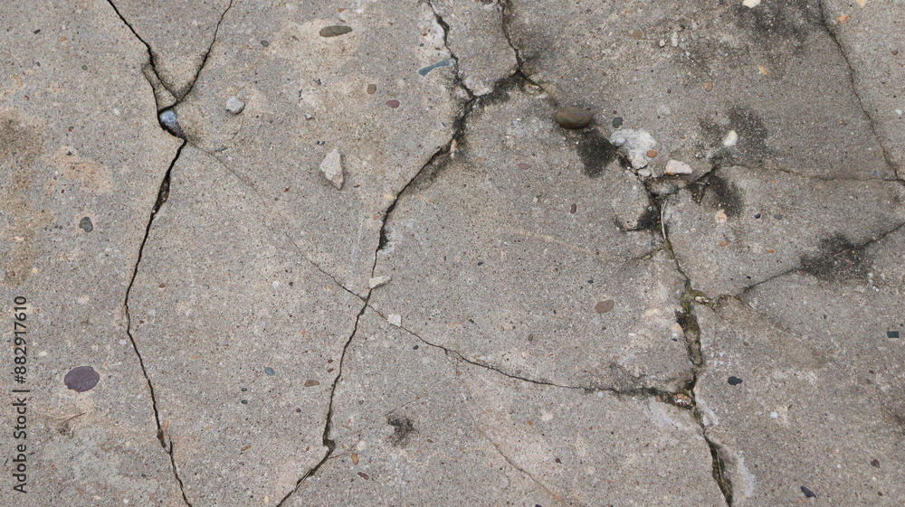 Fototapeta premium old crack wall