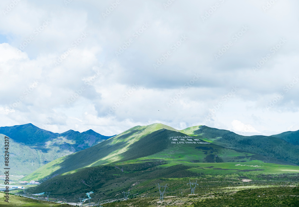 Fototapeta premium mountains and clouds