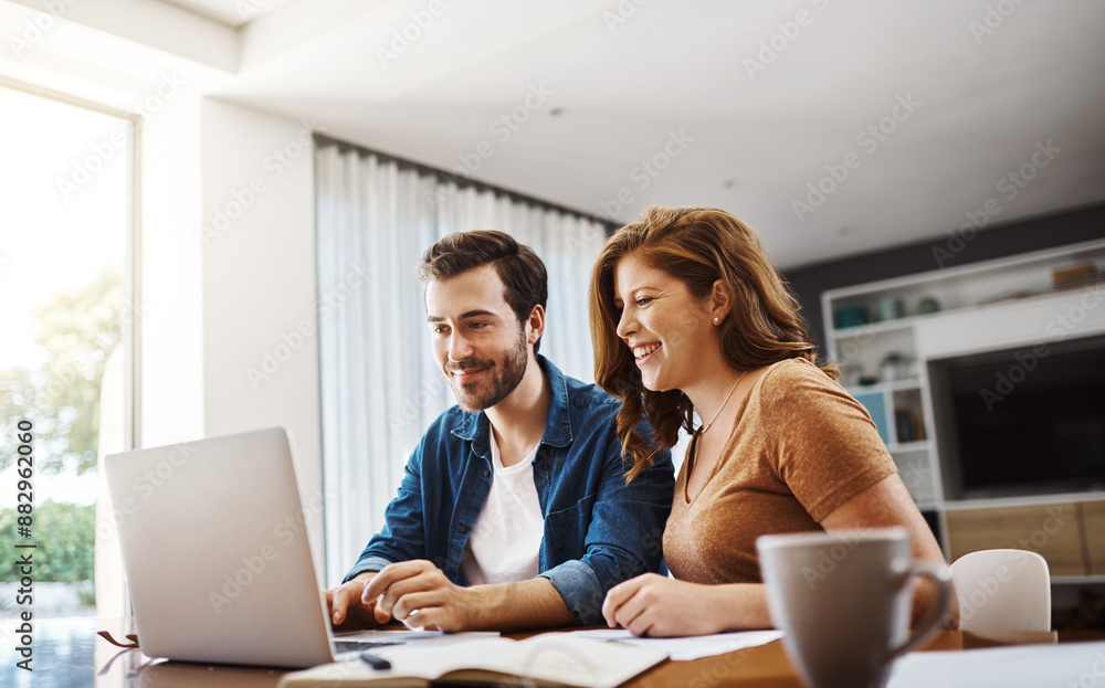 Obraz premium Man, woman and happy with laptop in home for planning, document for mortgage or savings. Couple, house and computer with paperwork for property loan with growth, profit on investment with real estate