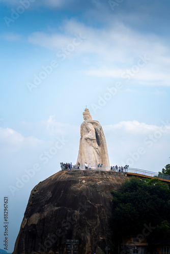 monument to the discoveries photo