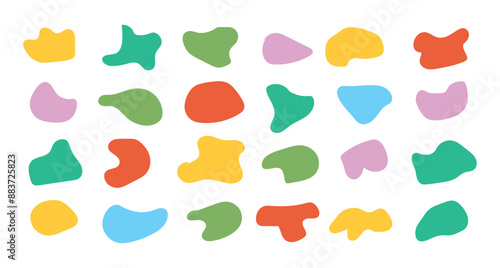 Set of Liquid shapes, round abstract organic elements. Different blotch shapes collection. Speech bubbles in different shapes and colors isolated on white background. Design elements. Vector