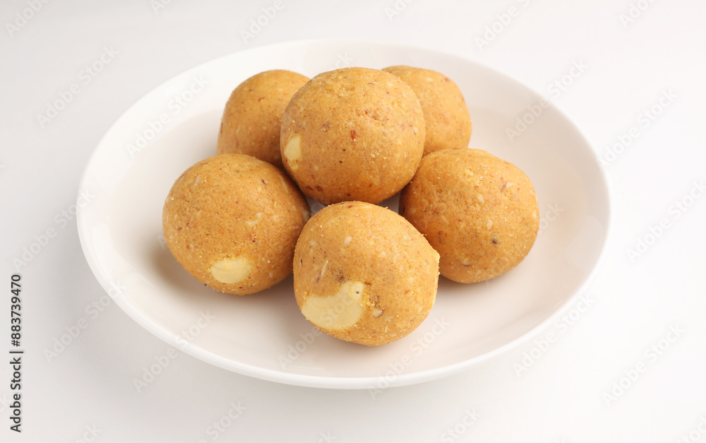 sweet Rava laddu balls containing dry fruits