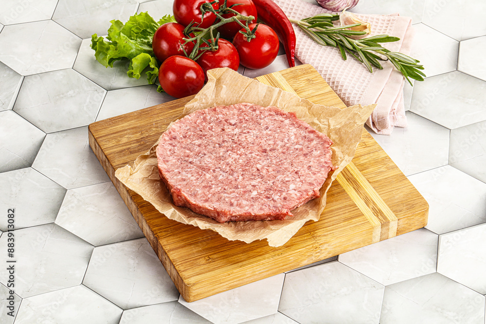 Raw beef uncooked burger cutlet Raw beef uncooked burger cutlet