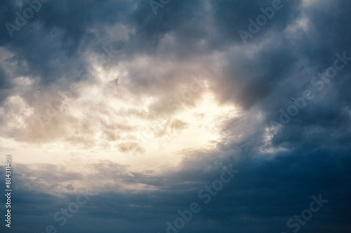 Bild auf Leinwand Dark stormy sky at twilight creates a picturesque and tranquil cloudscape