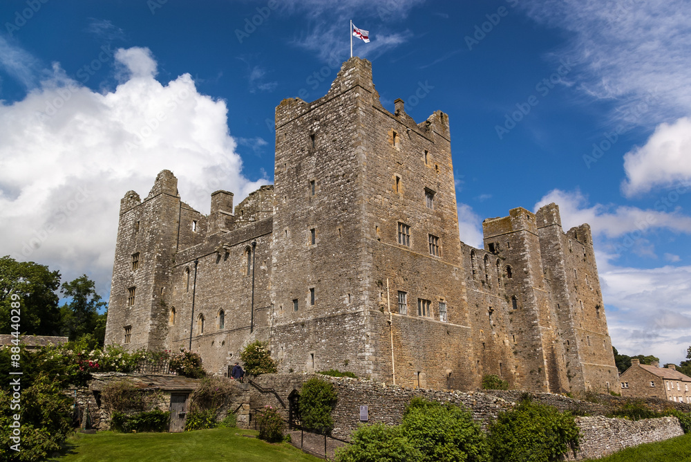 Bolton Castle - Medieval Castle - Yorkshire Dales - UK Bolton Castle - Medieval Castle - Yorkshire Dales - UK