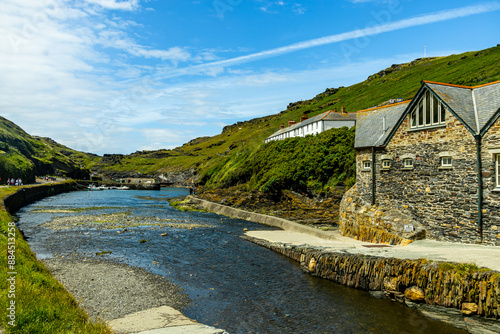 Entdeckungstour durch die kleine Hafenstadt Boscastle an der Westküste im wunderschönen Cornwall - Vereinigtes Königreich