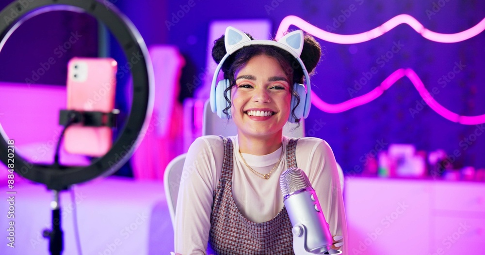 © CineLens2024/peopleimages.com - Ring light, girl and portrait for live streaming, gaming or talking to social media followers, fans or audience at home. Excited content creator, influencer or cool gamer in POV screen and neon room © CineLens2024/peopleimages.com - Ring light, girl and portrait for live streaming, gaming or talking to social media followers, fans or audience at home. Excited content creator, influencer or cool gamer in POV screen and neon room