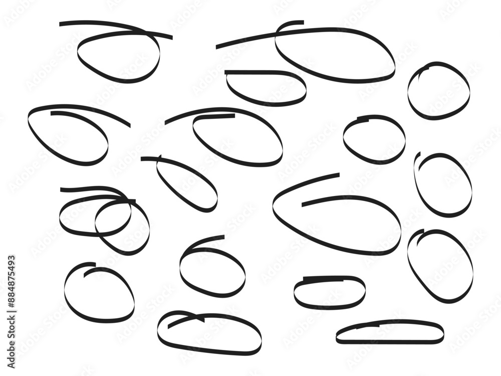 Hand-drawn round circle line sketch Hand-drawn round circle line sketch