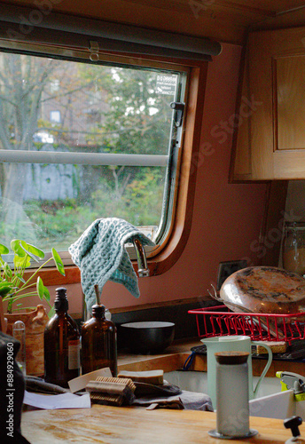 Foto kitchen interior on Canal Boat