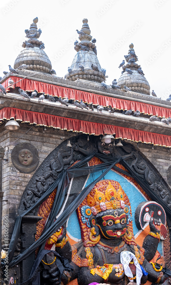 Obraz premium Kala (Black) Bhairab (Shiva) in Durbar Square, Kathmandu