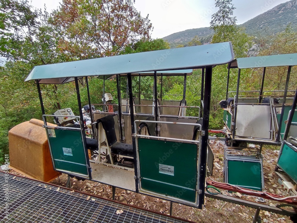 Morigerati - Monorotaia in disuso nell'Oasi Wwf Gole del Bussento