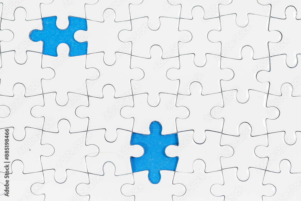 Obraz premium Jigsaw puzzle with one piece missing