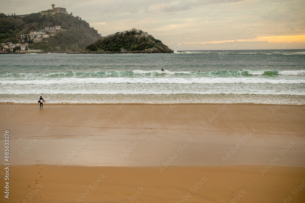 Fototapeta premium beach at sunset in San Sebastian