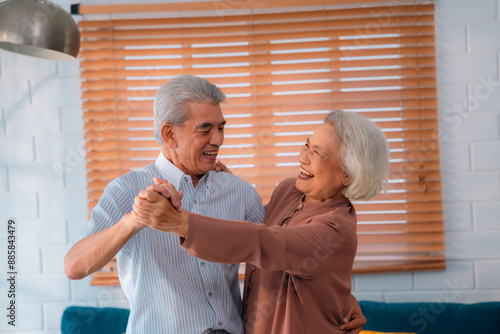 Celebrating Retirement: Eld...