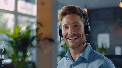 The smiling customer representative photo