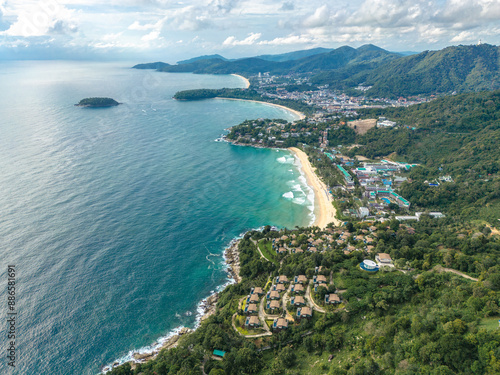 Fotografie vertical aerial view of the beautiful 3 beaches of Kata, Kata Noi, and Karon Beach viewpoint at Phuket, Thailand