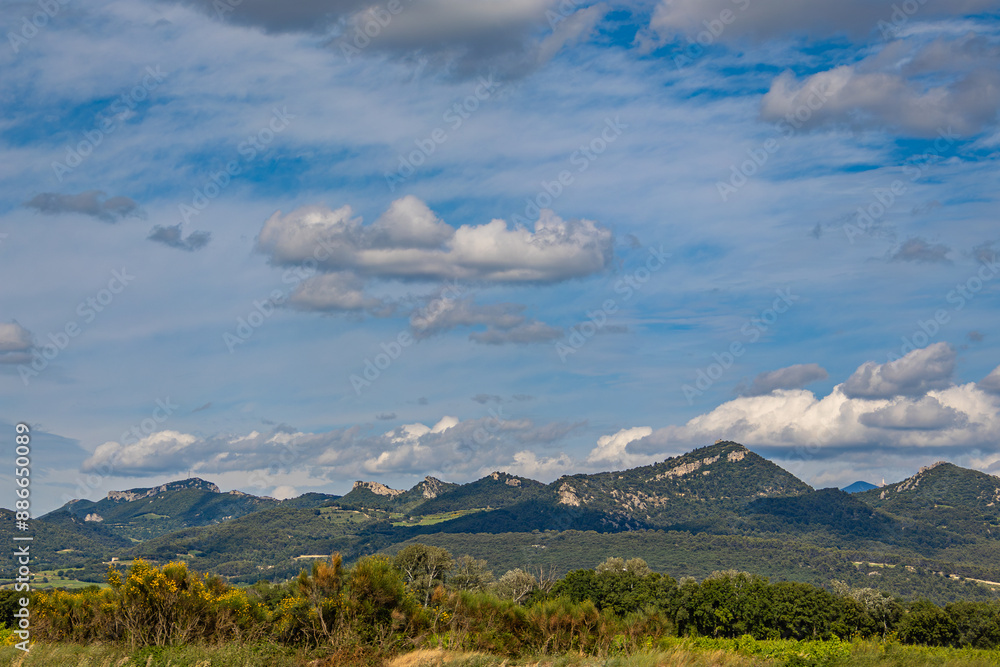 Obraz premium chaîne des montagnes des Alpes maritimes dans la Vaucluse (France)