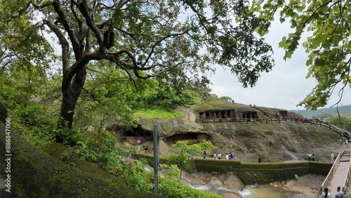 Foto Exploring The Ancient Rock-Cut Caves Of Kanheri, Mumbai, Maharashtra, India