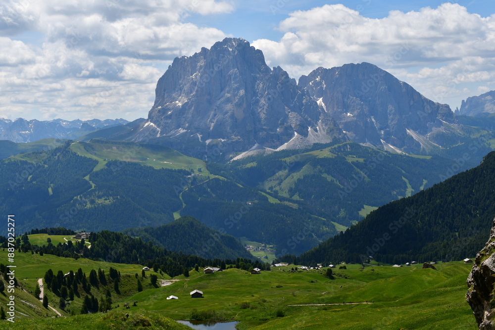 Schöne Landschaft auf Seceda in Südtirol Schöne Landschaft auf Seceda in Südtirol