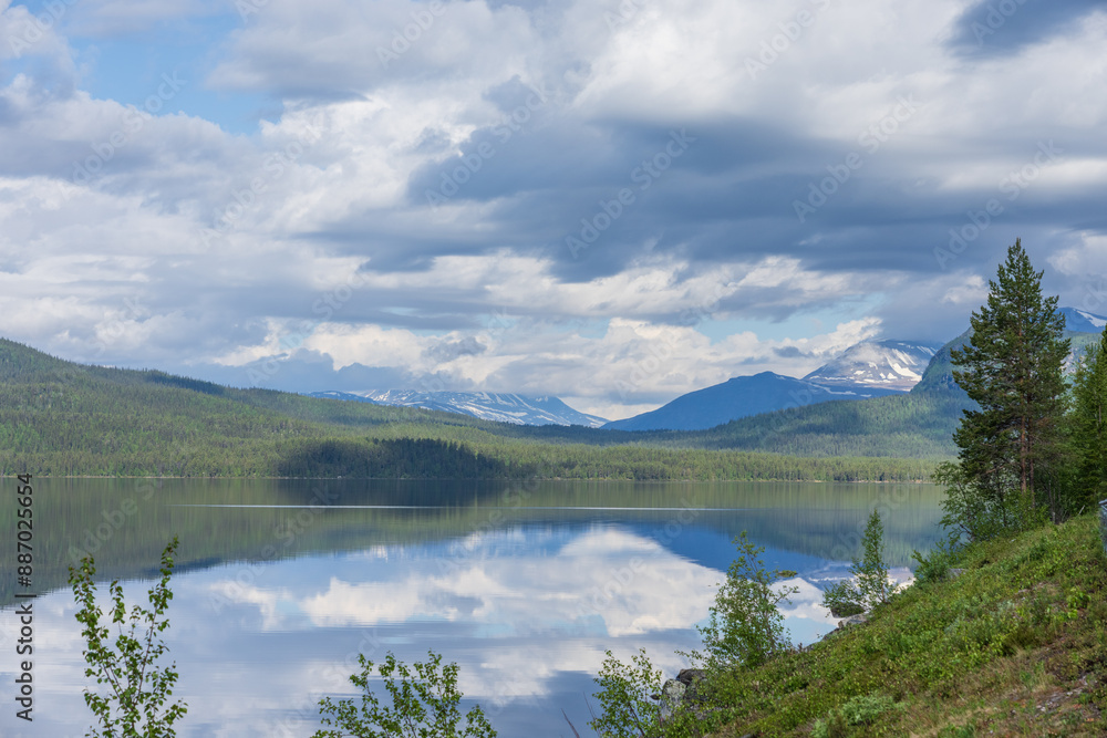 Naklejka premium Lake and mountains. View from Kvikkjokk, Lapland, Sweden