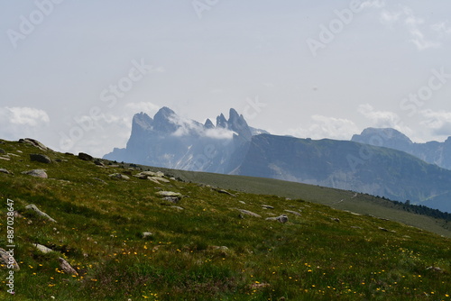 Obraz na płótnie Schöne Landschaft auf dem Raschötz in Südtirol w salonie