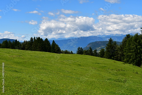 Schöne Landschaft bei Völs am Schlern in Südtirol  photo