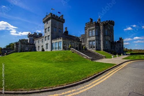 Obraz na płótnie Dromoland Castle in County Clare on a summer day, Ireland w salonie