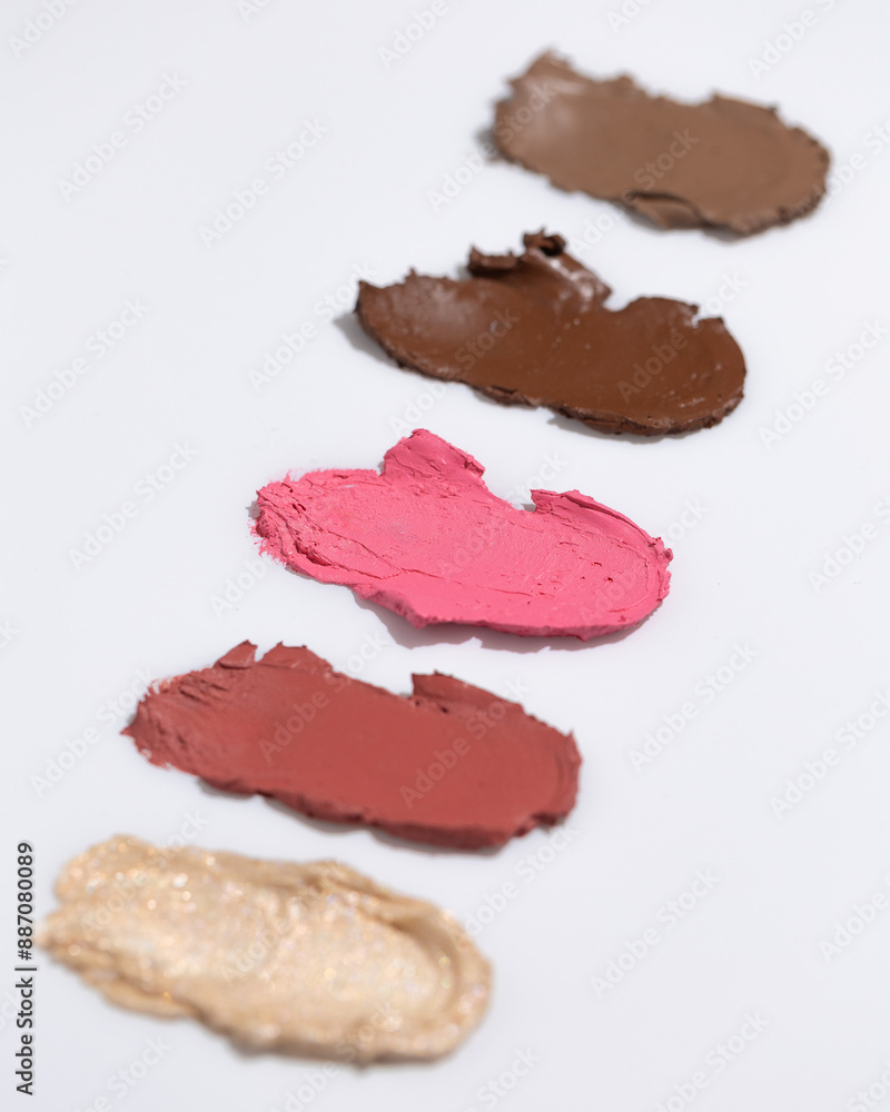 An elegant sample of a cosmetic swatch showcasing a rich shade and silky texture. Perfect for use in advertising campaigns, product catalogs, and sales presentations. An elegant sample of a cosmetic swatch showcasing a rich shade and silky texture. Perfect for use in advertising campaigns, product catalogs, and sales presentations.