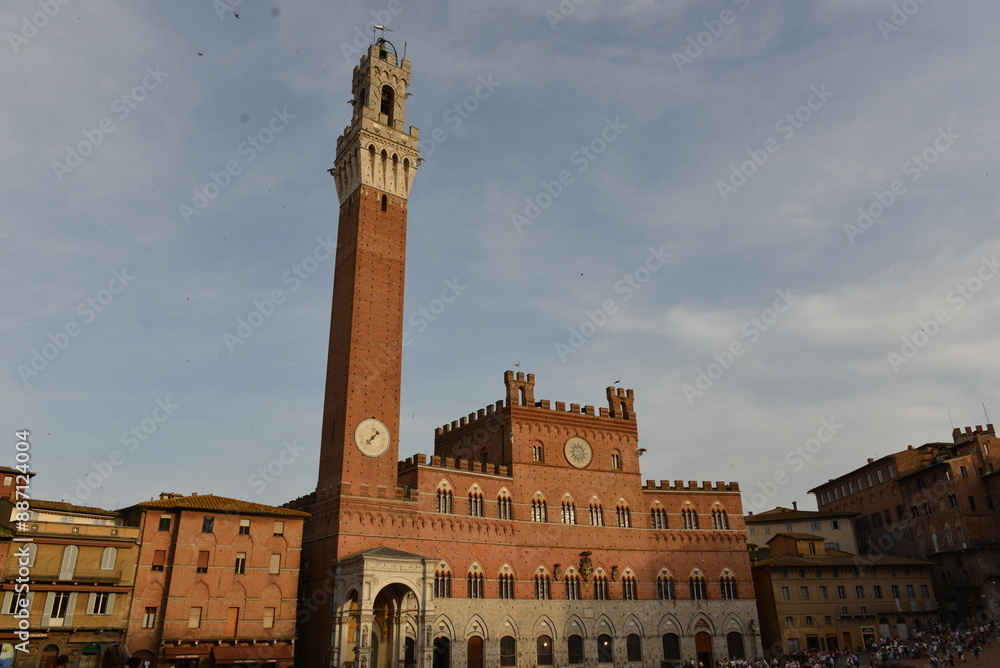 Fototapeta premium Town-square in Italy