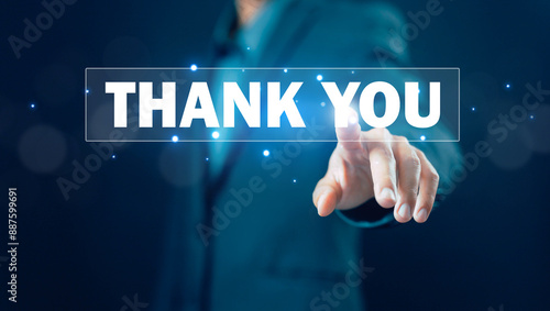 Cuadro en lienzo businessman showing the message thank you on a display screen