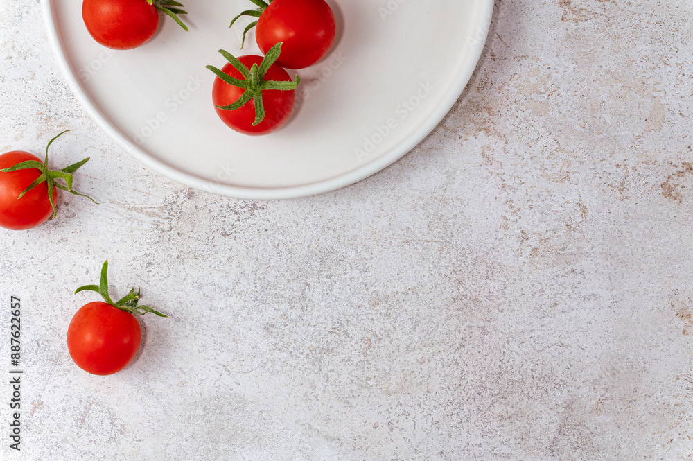 red tomatoes on a plate. fresh tomatoes red tomatoes on a plate. fresh tomatoes