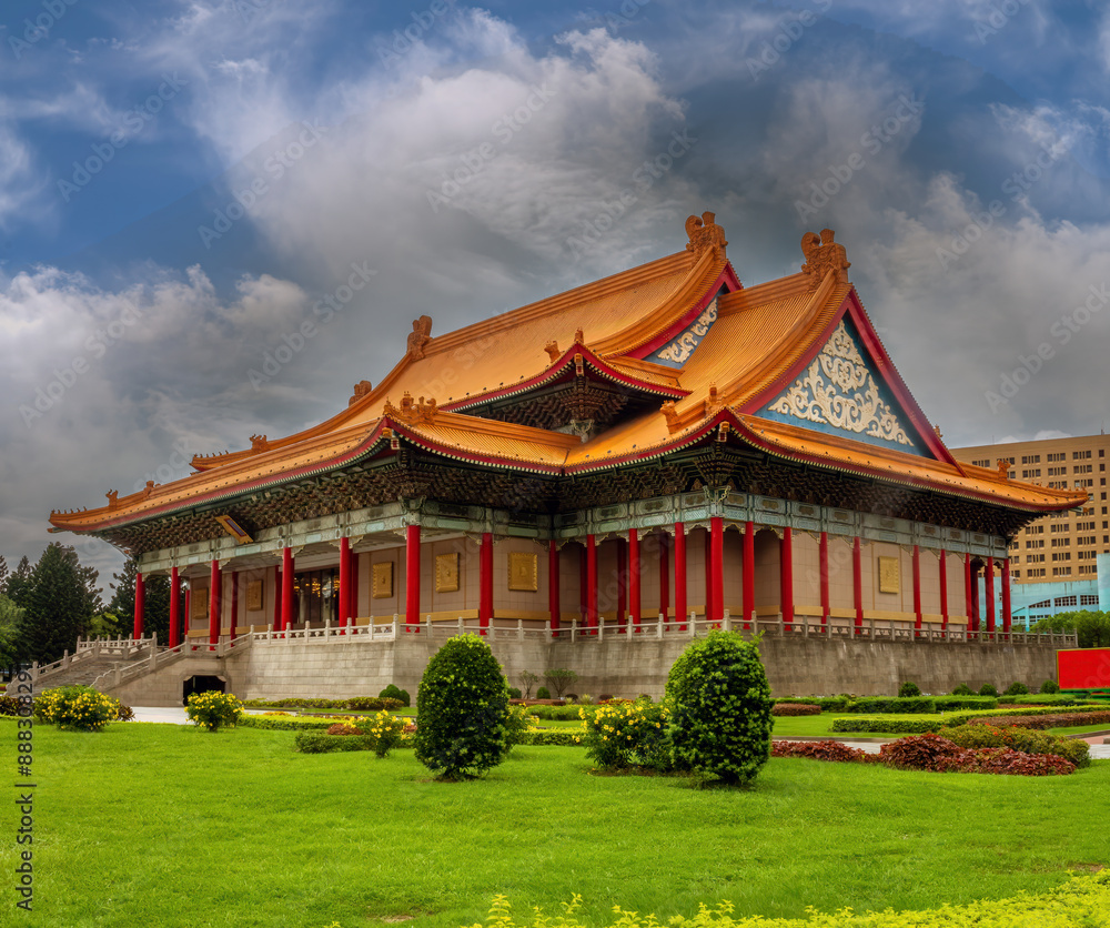 Obraz premium National Theater and Concert Hall, twin performing arts venues at Liberty Square in Zhongzheng District, Taipei, Taiwan