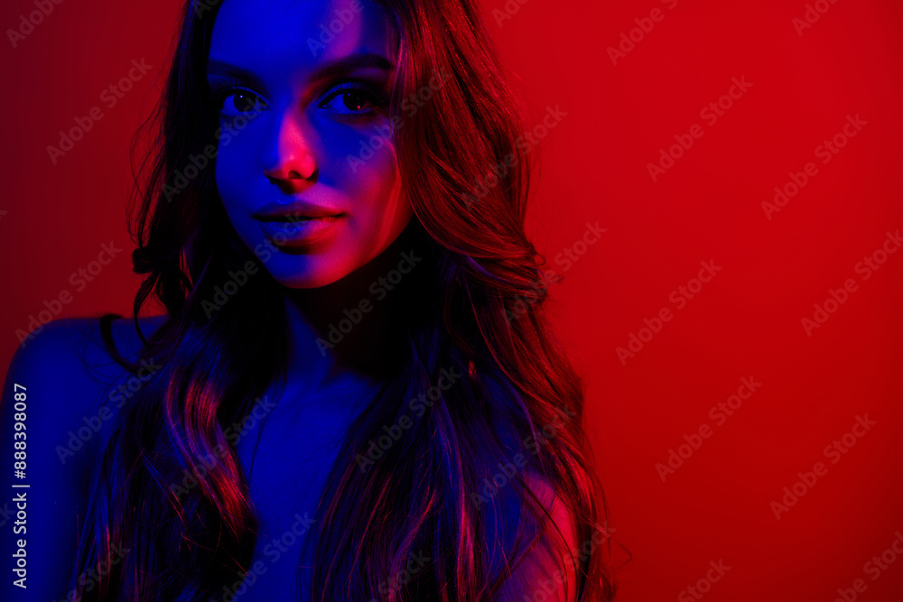 Obraz premium Close up cropped photo of gorgeous young girl empty space bare shoulders isolated on neon red blue background