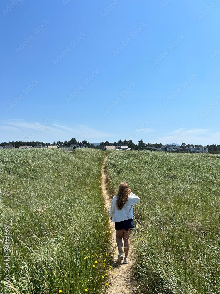 Walking in the dunes Walking in the dunes