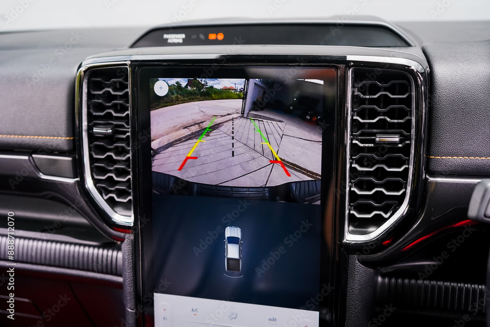 Foto de Rear view monitor for reversing system Car display and rear ...