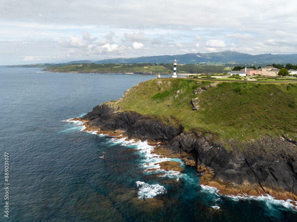 Faro de San Agustin Ortiguera en Asturias Faro de San Agustin Ortiguera en Asturias