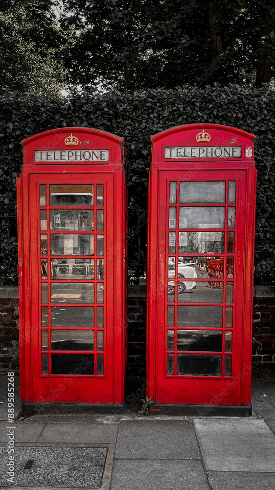 red telephone box red telephone box